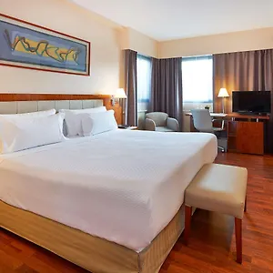 https://nh-barcelona-entenza.catalonia-hotels.com